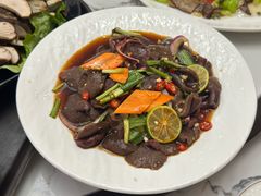 -原林野山菌火锅·炒菌(关上野生菌一条街店)
