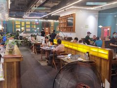 大堂-胡须佬鸡煲四季火锅店(石厦西村直营店)