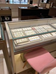 -周大福CHOW TAI FOOK(金鹰奥莱城店)