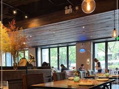-Carbon莫卡哆·意大利复古集市餐厅(杭州大厦店)
