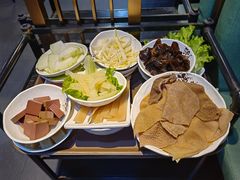 -德林酸菜鱼火锅(南丹店)