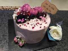 -小苍兰风铃草·礼物蛋糕(沈阳店)