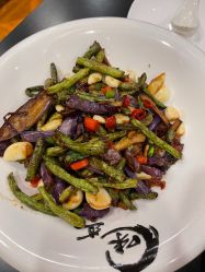 -鑫淼餐饮娱乐中心(江东街店)