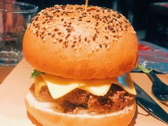 牛肉汉堡-FABIO’S费比欧披萨餐厅