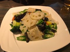 -十二生肖主题餐厅(吕家营店)