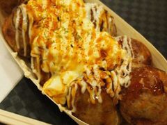 章鱼小丸子-秋葵田创意料理(广安摩尔春天百货店)