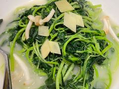上汤苋菜-唐宫海鲜舫