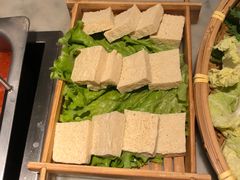 -尚尚仙·酸汤猪手·猪肚鸡火锅(华联万柳购物中心店)