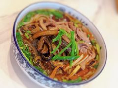 -镇南锅盖面馆(解放路店)