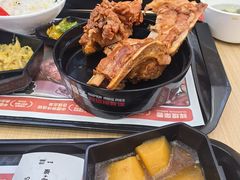 -犟骨头排骨饭•大骨面(弘阳广场店)