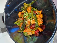 -醉人椒麻辣香锅(王府井喜悦店)