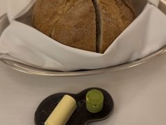 餐前面包-上海和平饭店华懋阁 Cathay Room