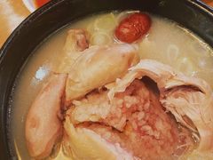 -长寿参鸡汤(朝韩风情街店)