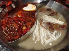 -谭鸭血老火锅·匠心(环球港旗舰店)
