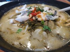 -老妈米线(港龙店)