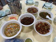 -笨罗卜浏阳菜馆(龙华鹏润达店)