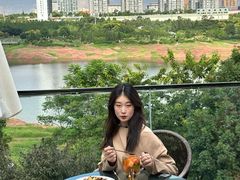 -酤居湖景音乐餐吧(安宁店)