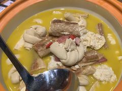 -黄泥岗·地道湖北菜(奥特莱斯店)