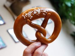 碱水面包-Paulaner·德国帕拉娜自酿啤酒餐厅(海上世界店)