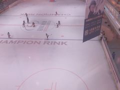 -冠军冰场CHAMPION RINK(凯德广场店)