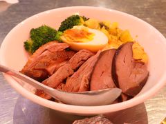 鹅肝鹅肉双拼饭-陈鹏鹏潮汕菜(宝安机场T3航站楼店)