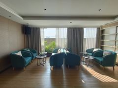 -半岛星际酒店(义乌国际商贸城店)