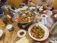 -富正毅三下锅·湘西韵味(天门山索道店)