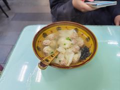 鲜肉小馄饨-食惠里小笼包面馆(越秀店)