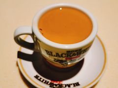 金牌奶茶-龙记烧腊茶餐厅(常德路店)