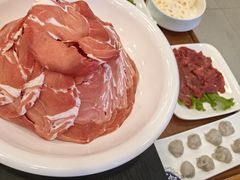 -楼外楼大刀肉传统火锅(西安大路店)