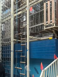 -PIPIKINGDOM皮皮王国欢乐号(欢乐海岸购物中心店)