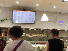 -白玉兰食品(中山公园龙之梦店)