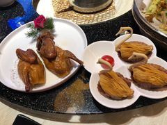 金牌脆皮乳鸽-味可道美食坊(福基路店)