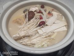 -三人行骨头王火锅(长寿店)