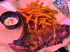 -LESCEDARS Brasserie Bistro香柏树