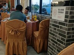 -华庭食府(光明店)