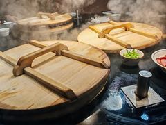 -鱼窝棚柴火铁锅炖(富山屯店)