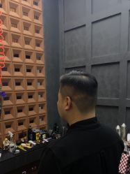 -老肖男士理发店