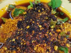 -拈签一笑黄牛肉辣卤串串