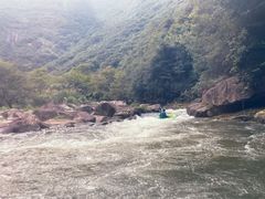 -雅鲁激流探险漂流