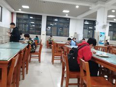 大堂-武汉大学工学部一食堂