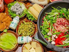 -黔有有贵州酸汤夺夺粉火锅(五味十字店)