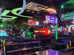 -路边边地标烧烤·川菜·小龙虾·音乐酒馆(良乡长虹店)
