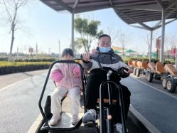 -季高兔窝窝亲子园(上海薰衣草公园店)