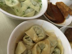 -潘国仙耳光馄饨(黄家阙路店)
