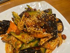 拌花菜-喇喇排骨火锅·传统韩式脊骨汤(望京西园总店)