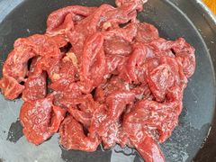 -小志家.野生菌鲜切牦牛肉牛杂火锅