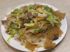 老头盖浇饭-老头盖浇饭(南京新街口明瓦廊宏光酒店店)