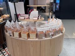 -CARINO BAKERY&CAFE(人广来福士店)