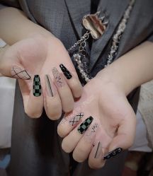 -LILY NAILS美甲美睫